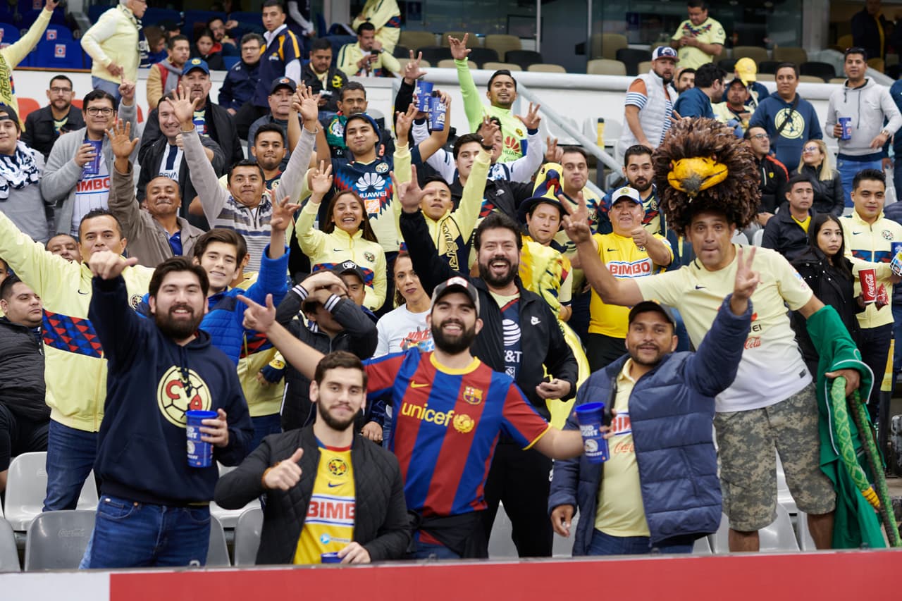 La afición de América y Rayados ya juega la Gran Final de la Liga MX.