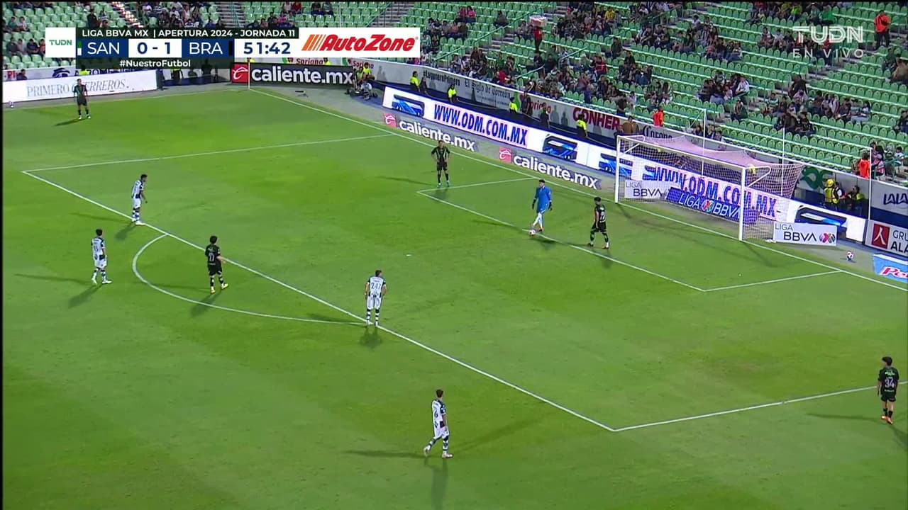 ¡TIRO ATAJADO! disparo por Diego Valoyes.