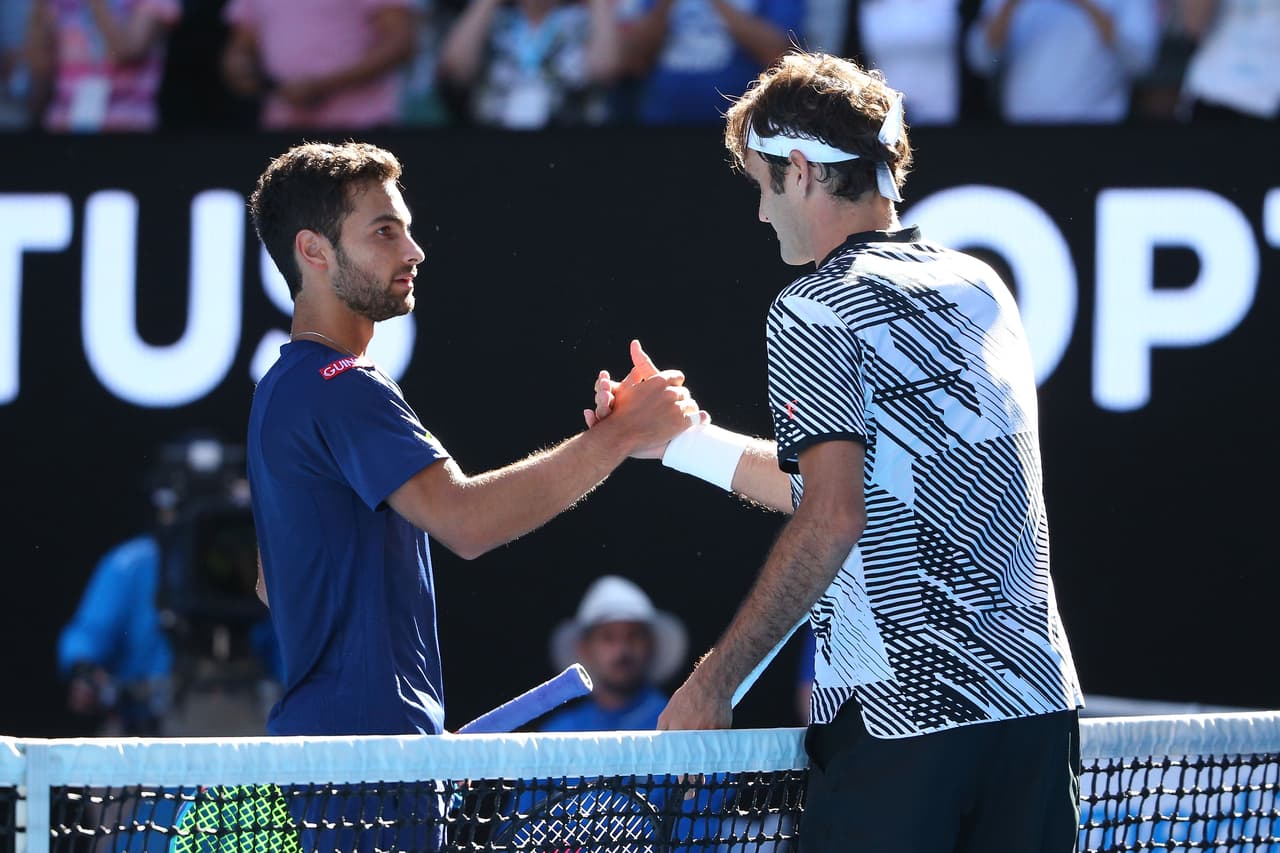 Rubin fue una buen contraste para Federer, e incluso estuvo a punto de ganar el tercer set al exnúmero uno del mundo, cuando en el tercer parcial se colocó con ventaja de 4-1 y sacó para hacerse con esa manga con 5-3.