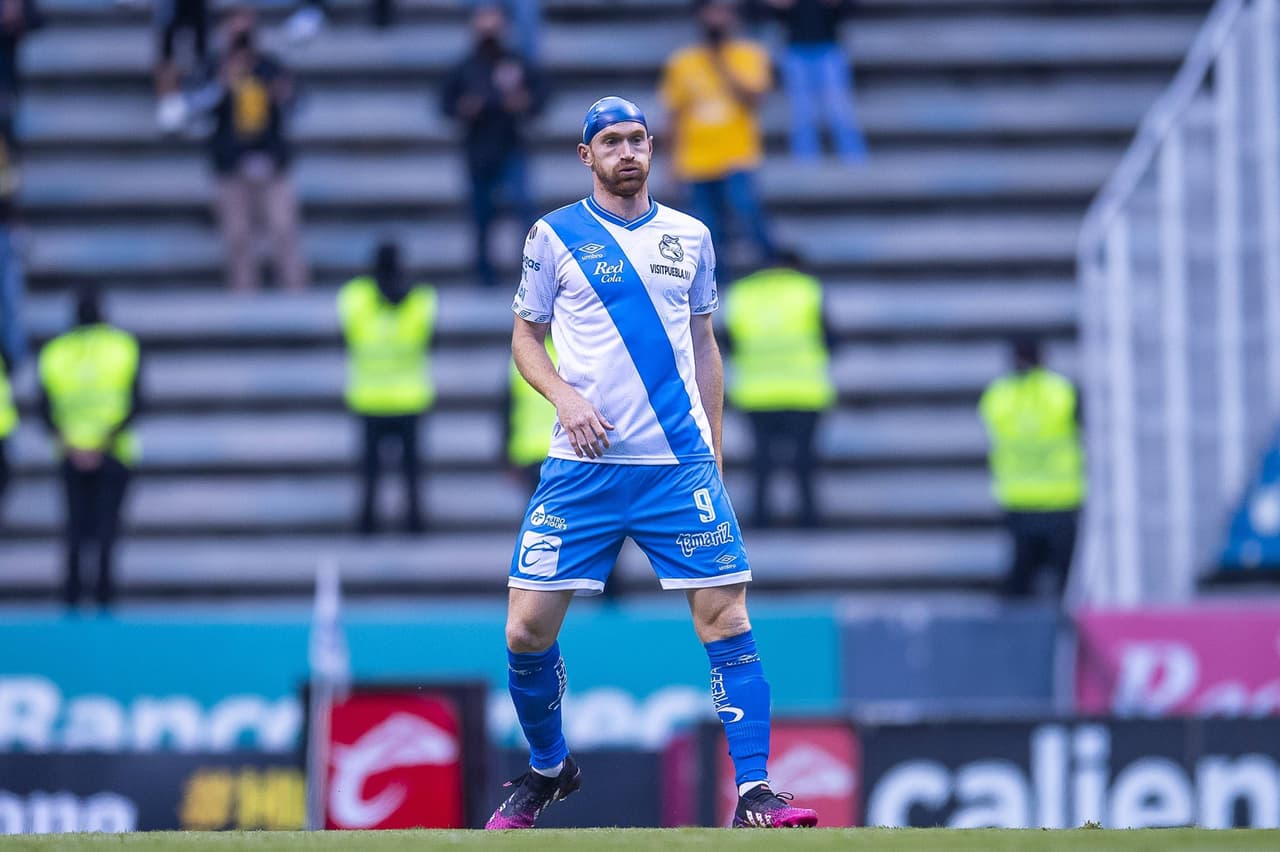 ¿Por qué Fernando Aristeguieta usó un gorro de natación ante Tigres?