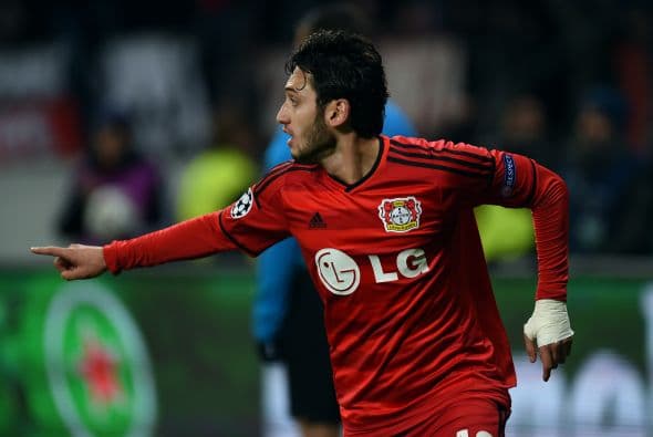 El gol de la quiniela llegaría al minuto 57 obra de Hakan Calhanoglu en un potente tiro de derecha dentro del área.