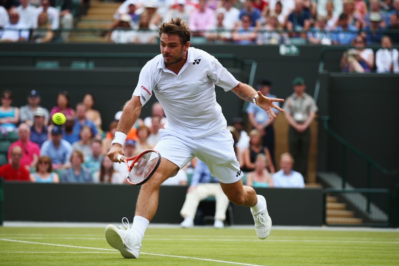 la mayor amenaza que se le presenta al serbio es Stanislas Wawrinka, cuarto cabeza de serie, que avanza por la mitad de su cuadro, y que ya le privó del título de Roland Garros hace tres semanas.