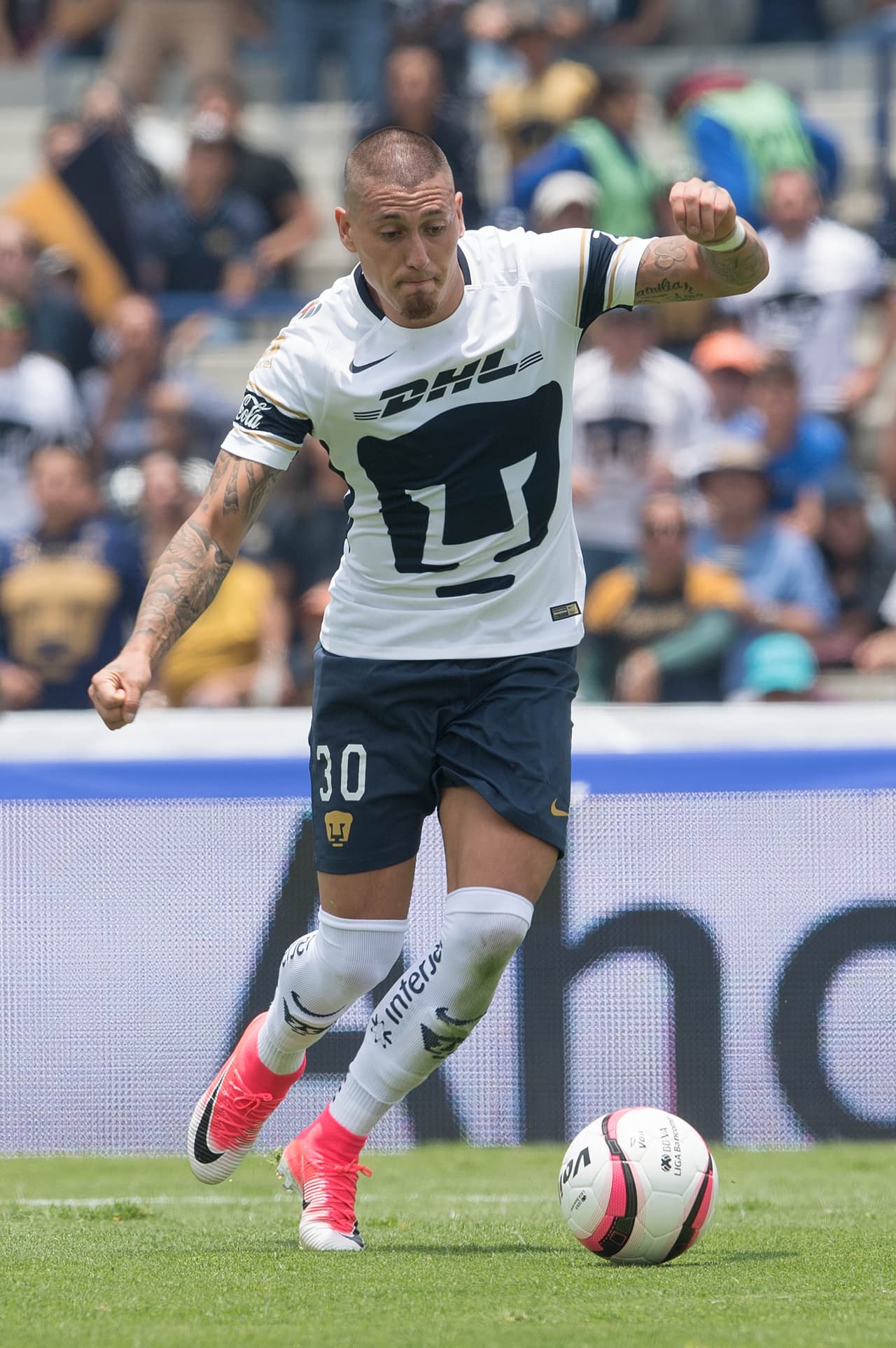 Llegamos con los delanteros y el chileno Nicolás Castillo ocupa la posición de honor gracias a una cosecha de 10 puntos.