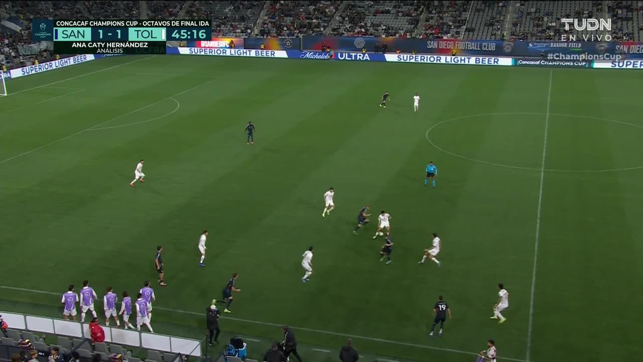 ¡TIRO ATAJADO! disparo por Luca Bombino.