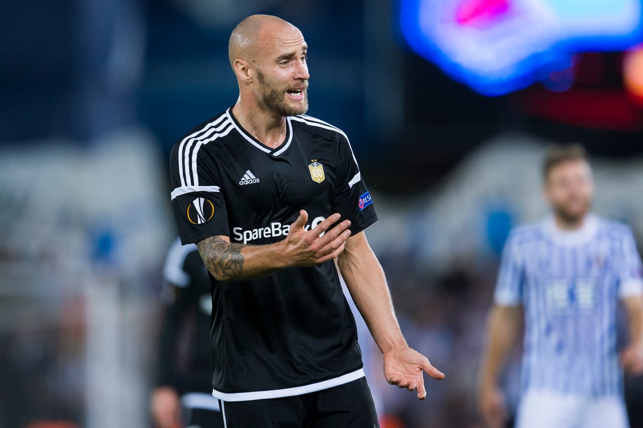 La frustración de los visitantes se hizo evidente ante el sorpresivo doblete casi que en simultáneo.