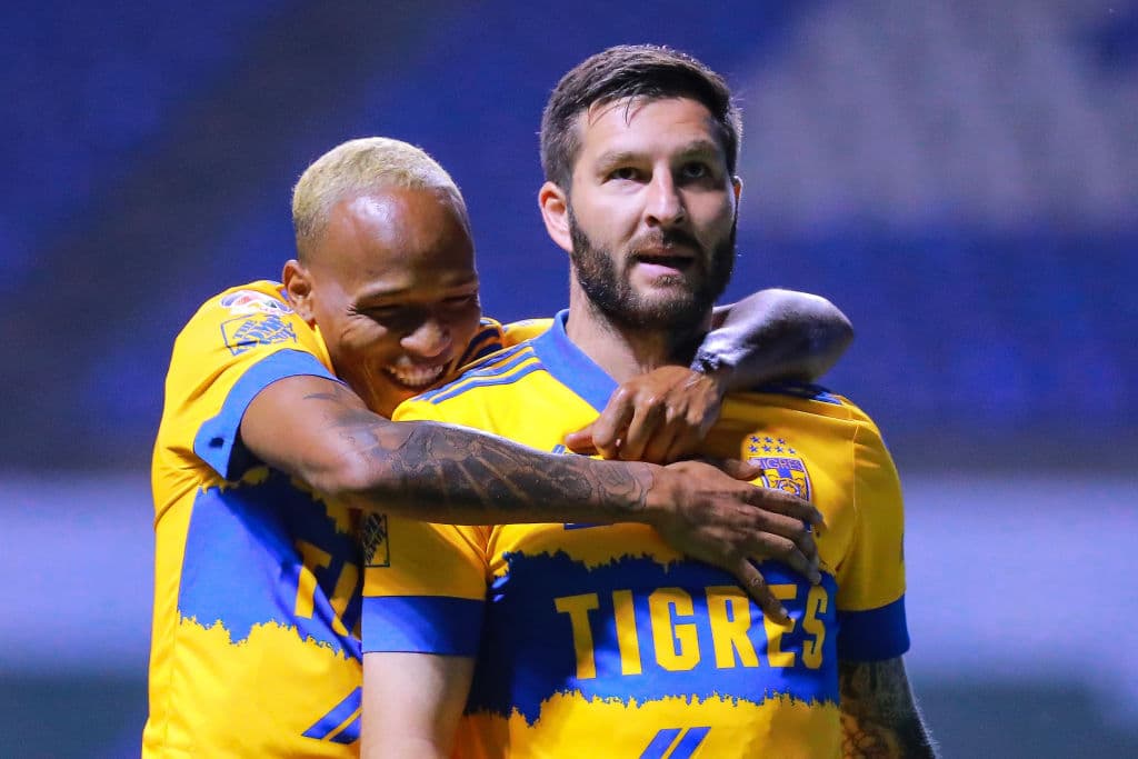 Gignac abrió el marcador desde los once pasos a los 11’ de juego. Ormeño (23’) se encargó de emparejar los cartones. Tigres y Puebla llegaron a 12 y 16 unidades, respectivamente. En la J11, Puebla recibirá al Atlas y tigres recibirá a Mazatlán.