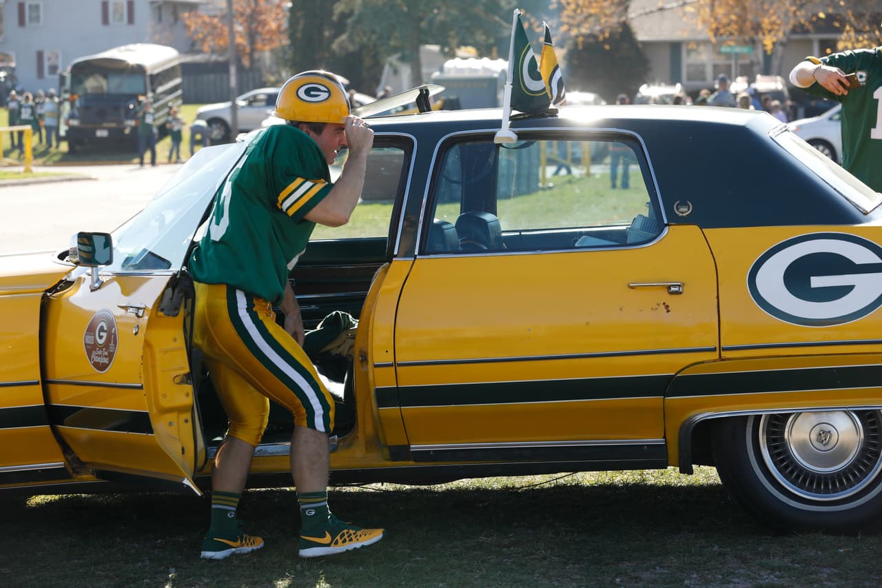 Este sí que es un fan de hueso colorado de los Packers.