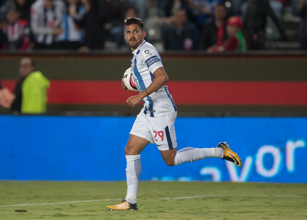 En el segundo tiempo, Franco Jara hizo más decoroso el marcador con un remate de cabeza.