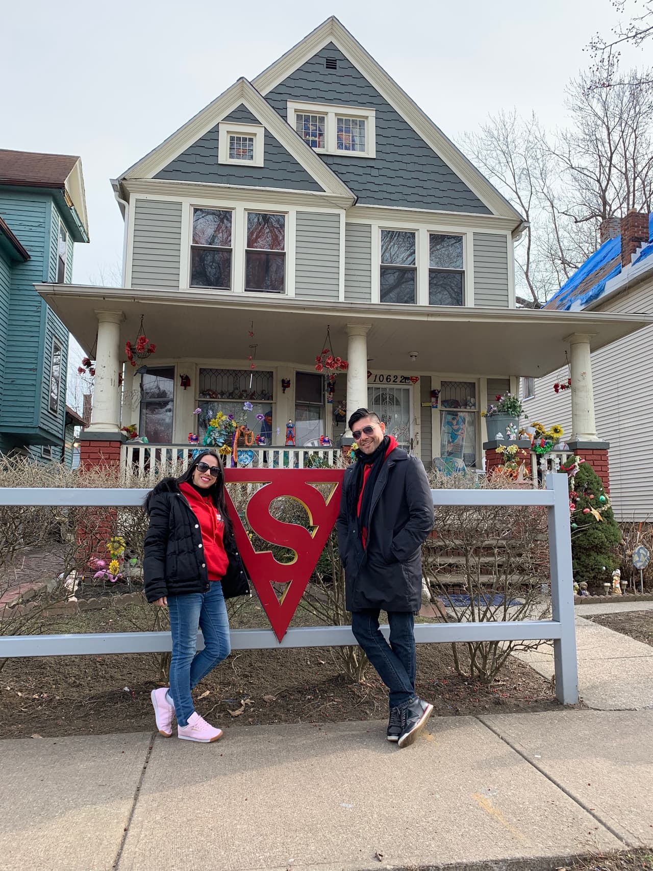 Los participantes de la Carrera de la Copa Oro se disfrutaron el paso de nuestro reality por la segunda ciudad más grande del Estado de Ohio. Pasaron por Rock and Roll Hall of Fame y luego por los estudios de Univision.