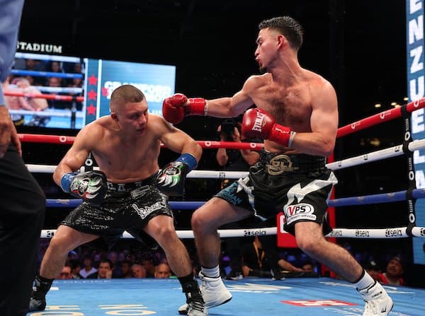 'Pitbull' Cruz pierde por decisión dividida ante 'Rayo' Valenzuela 