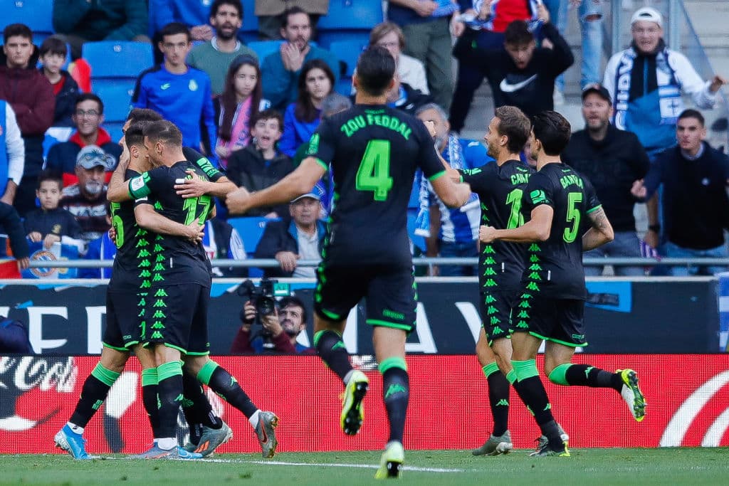 El Espanyol y el Beetis se fueron con un punto que sabe a poco para ambos equipos, pues los de Catalunya se hunden más en la tabla, mientras que el equipo verdiblanco se mantiene como décimo segundo.