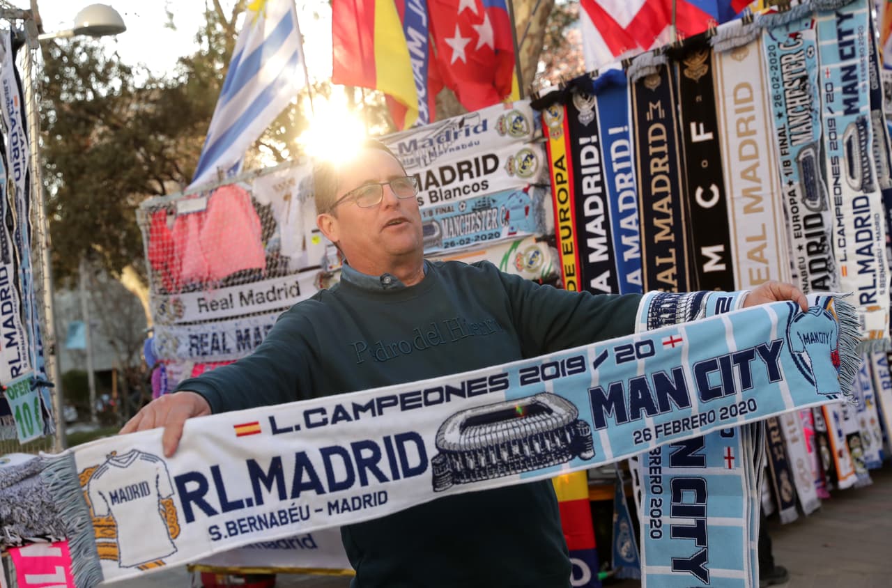 Gran recibimiendo de la afición merengue para el partido de los Octavos de Final de ida ante Manchester City.