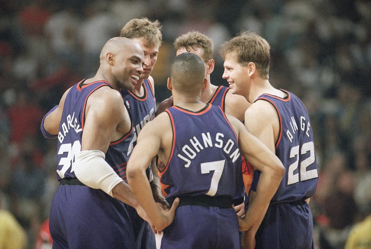 Charles fue el catalizador de un equipo de Phoenix Suns que registró el mejor récord de la liga y avanzó a las Finales de la NBA en 1993.