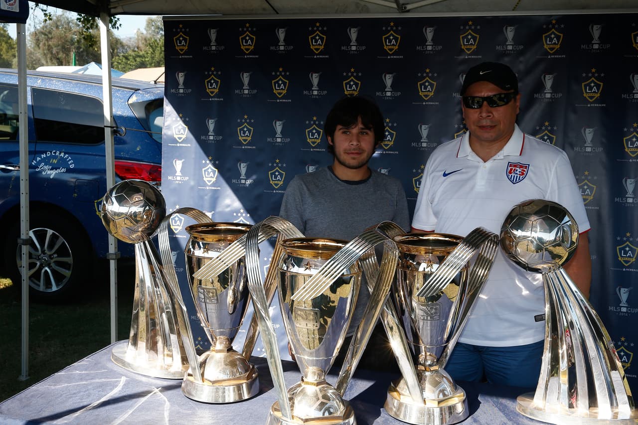 En esa ocasión el Galaxy exhibió allí sus cinco MLS Cups.
<br>