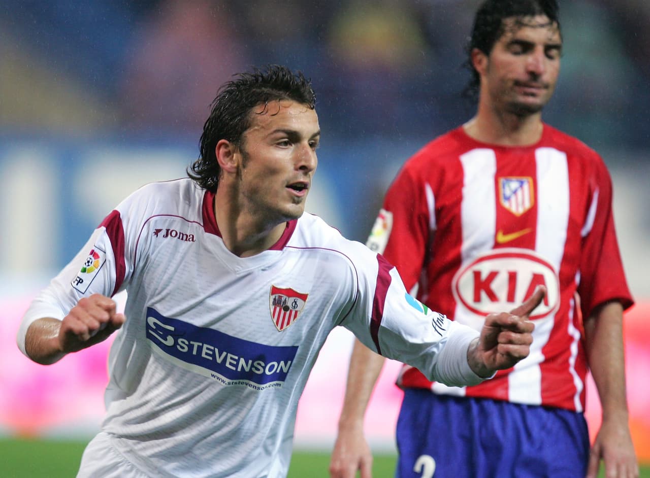 Antonio Puerta. Falleció el 25 de agosto de 2007 en Sevilla a causa de un paro cardiorrespiratorio que sufrió tres días antes, durante el partido Sevilla vs Getafe.
