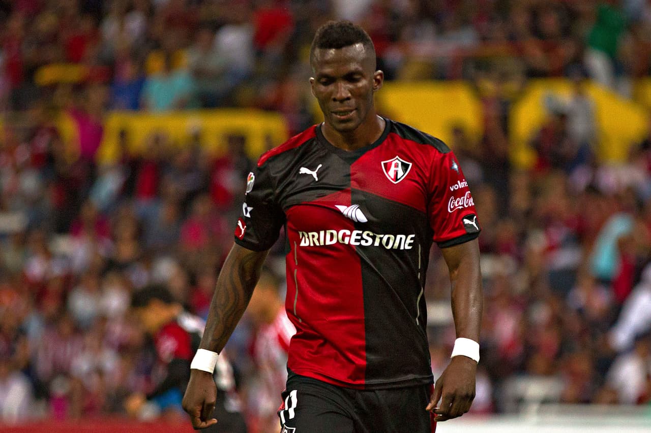 Así mismo el Atlas de Guadalajara enviará a Franco Arizala o Jorge Zárate al cuadro de Monarcas Morelia, lo que reforzará el ataque purépecha.