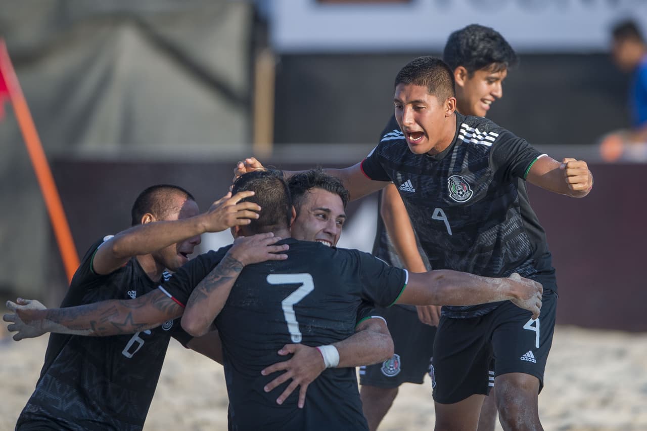 Al minuto 15' Ramón Maldonado anotó el 1-0 a favor del equipo mexicano.