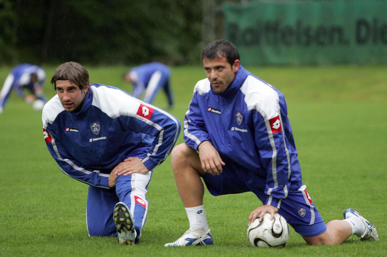 Un Stankovic más veterano, de 28 años, lideró al país de Serbia y Montenegro en su debut mundialista en Alemania 2006.