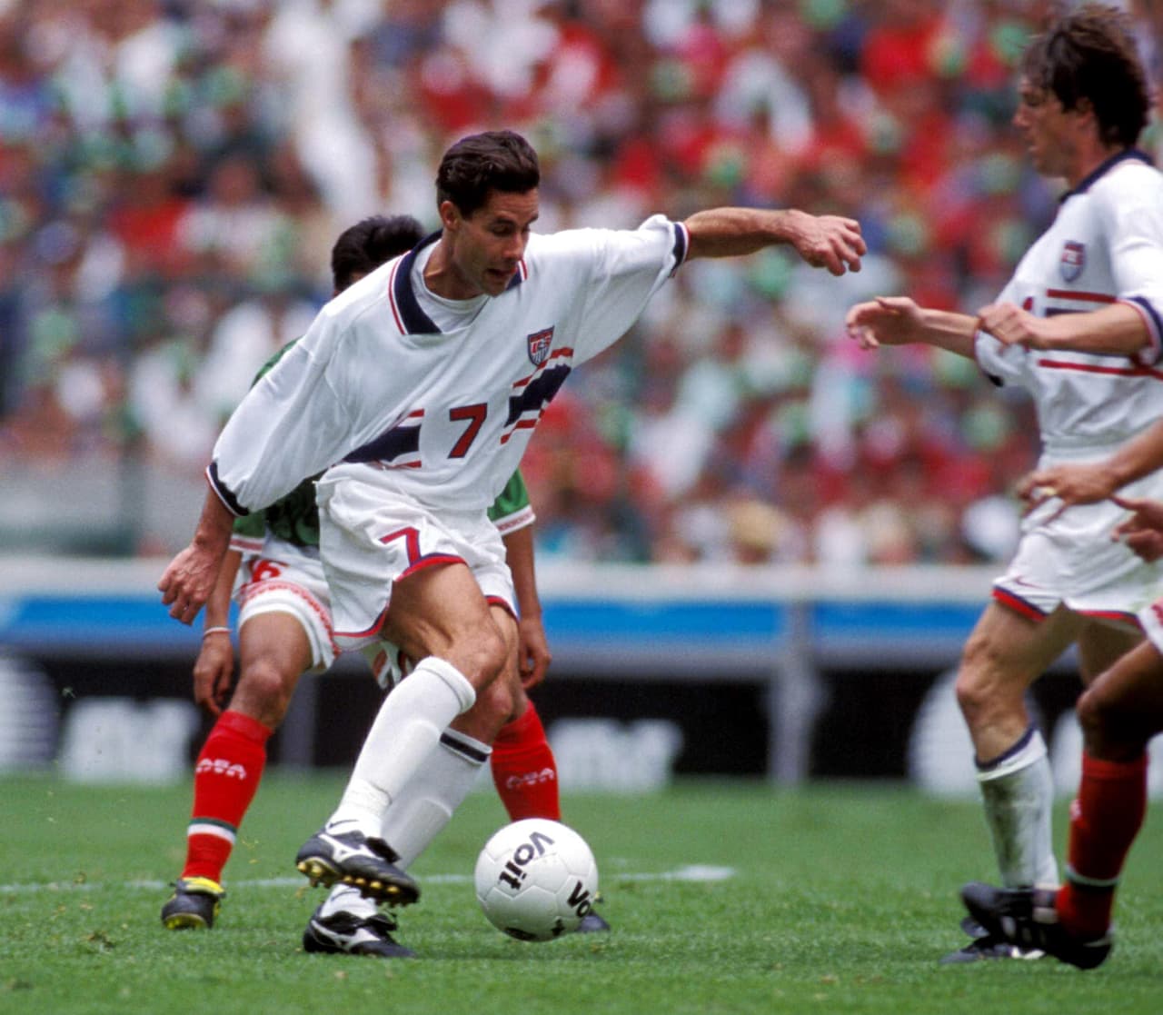 Uno de los goleadores norteamericanos era Roy Wegerle, con experiencia en la Premier League (Blackburn Rovers) y quien además nació en Sudáfrica.