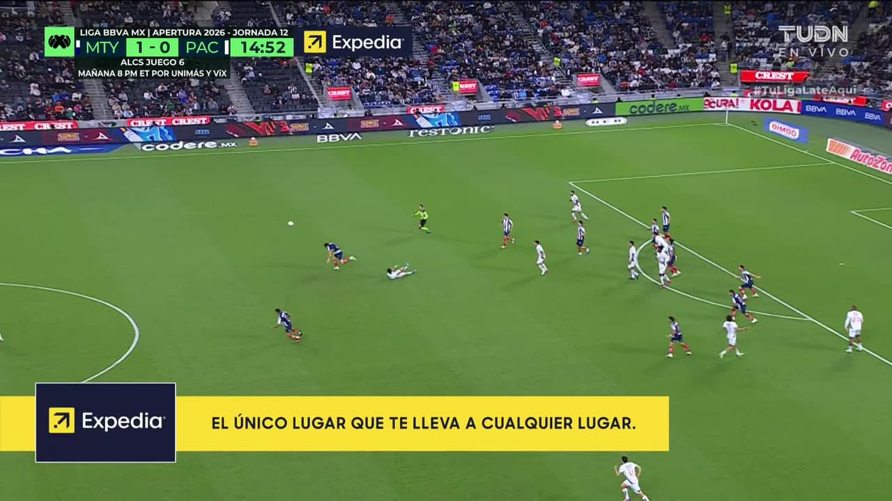 ¡GOL!  anota para Monterrey. Jesús Corona
