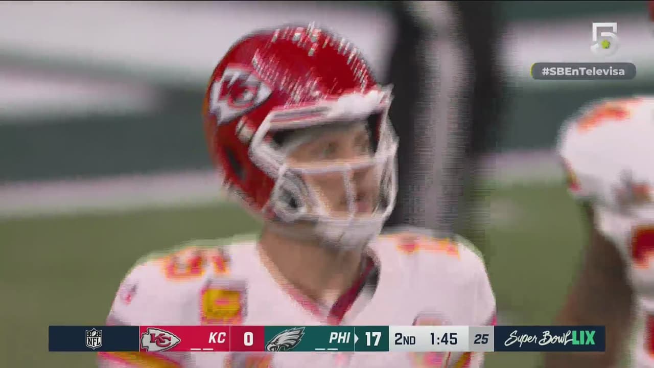 ¡Segundo pase interceptado a Patrick Mahomes!