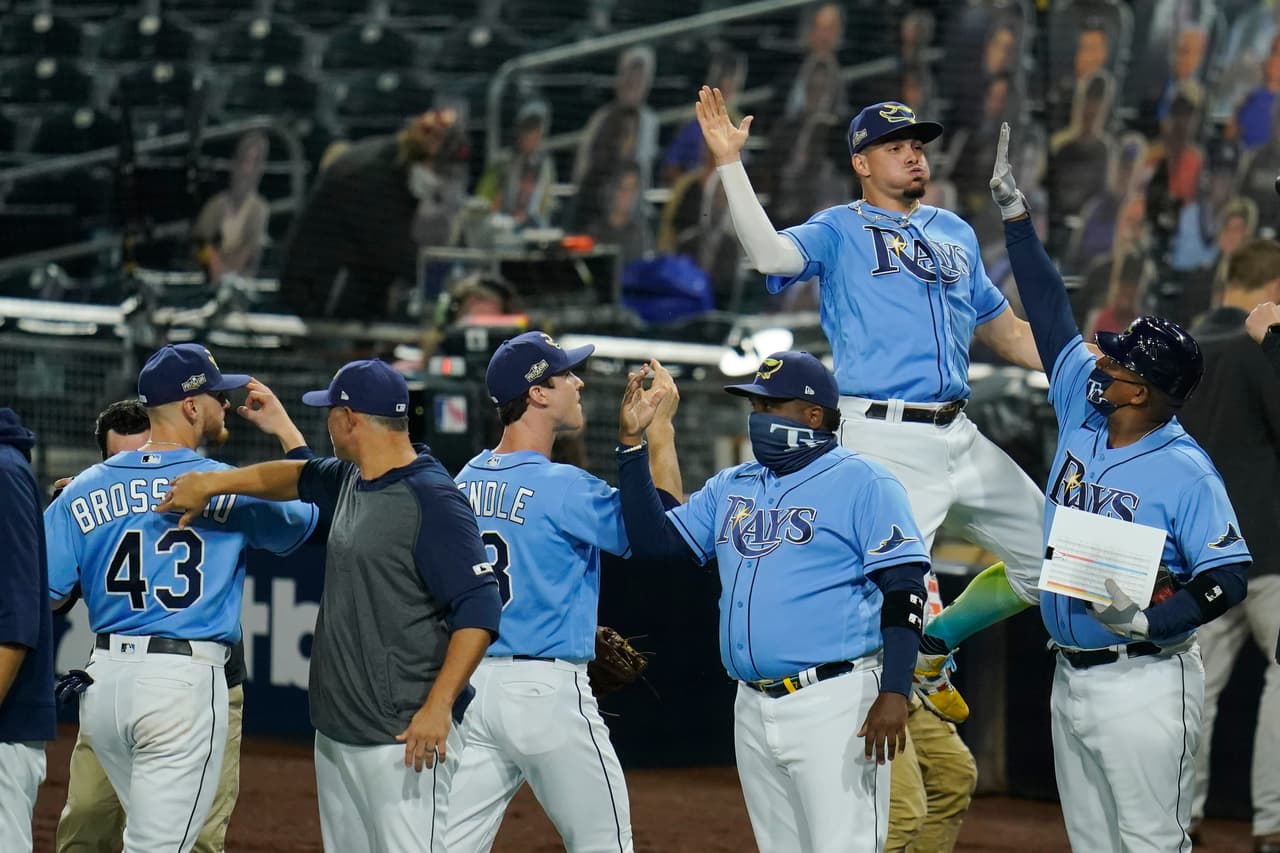 En dos entradas seguidas, los Rays consiguen la voltereta sobre los Astros y aseguran la victoria en el juego 1.