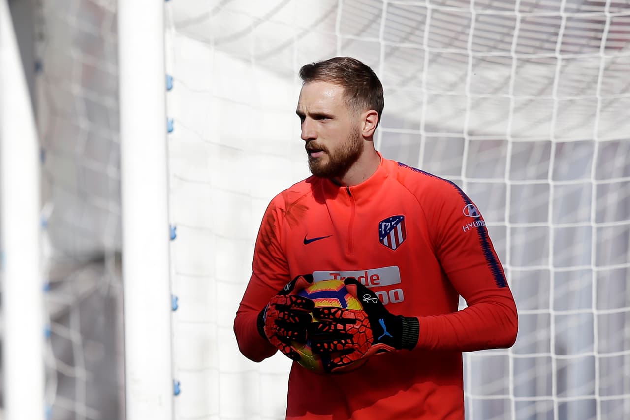 Oblak, Dirceu y Falcao, en el once ideal histórico del Atlético