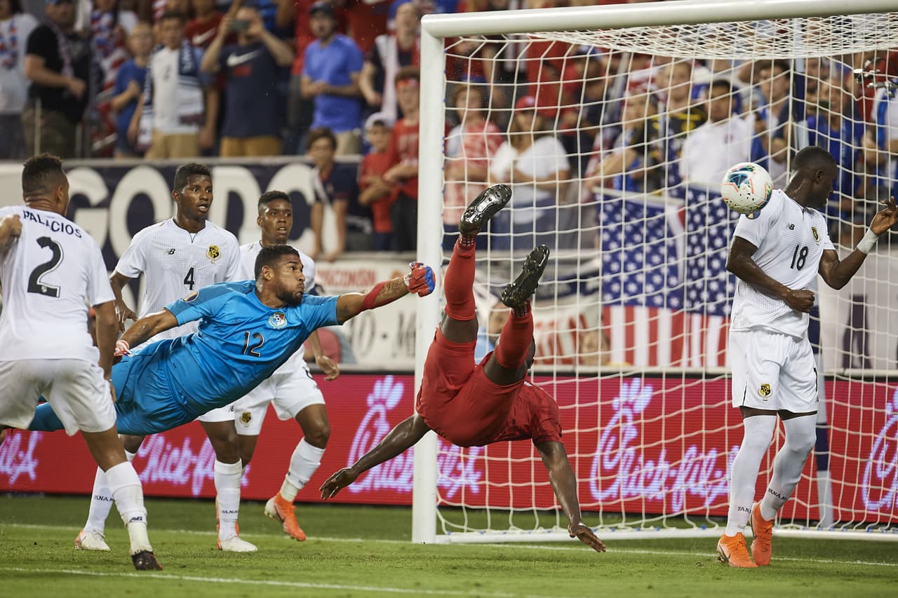Pero a los 66 minutos, se rompió el orden panameño, el empate sin goles y fue de una manera casi poética, con esta chilena de Jozy Altidore.