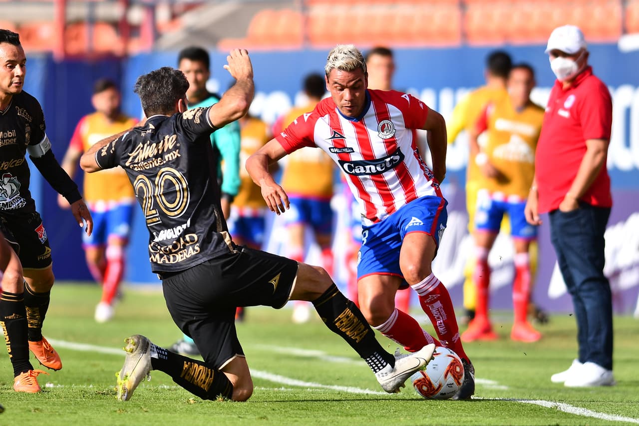 Con goles de Ángel Mena y Jean Meneses, la Fiera consigue llevarse los puntos en su visita al Atlético San Luis.