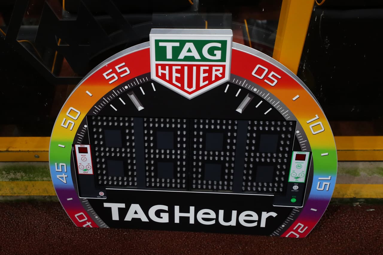 Por dos semanas, los partidos de la Premier League se llenarán de arcoíris para celebrar la campaña ‘Rainbow Laces’ como muestra de apoyo a la comunidad LGTB dentro y fuera del futbol, donde no haya discriminación y demostrar que el poder del futbol une a la gente.