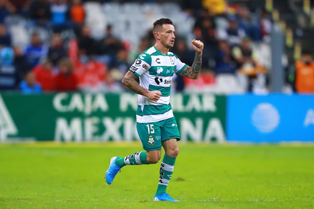 Monarcas empata con Santos 2-2 en la jornada 15.