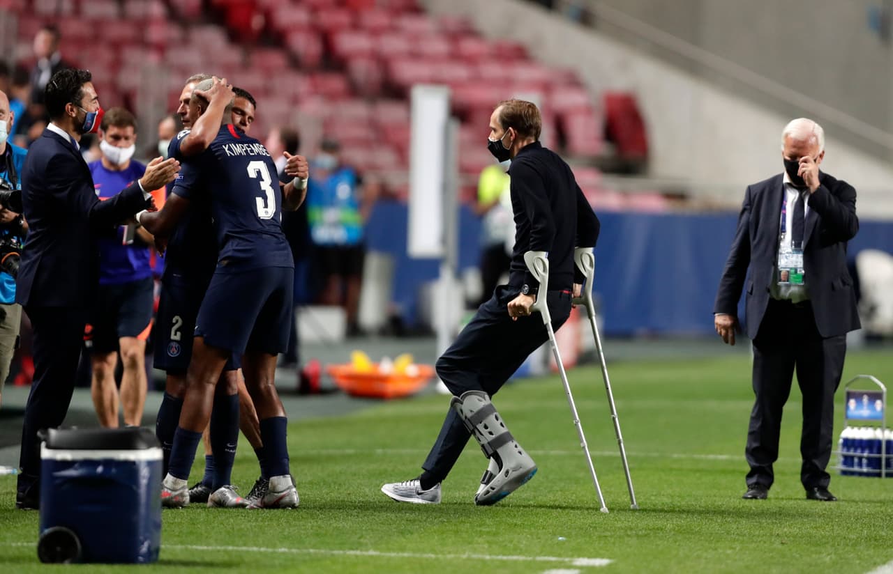 El conjunto francés avanzó por primera vez al último partido de la justa y así celebraron al finalizar los 90’.