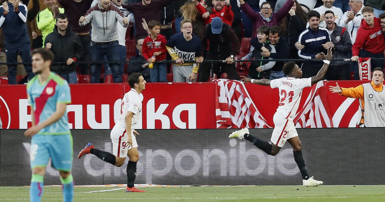 Sevilla goleó 5-0 a Rayo Vallecano en la Jornada 34 de la Liga de España y se acerca a la Champions League, con cinco tantos en el segundo tiempo que resignan al descenso cada vez más a su rival de turno.