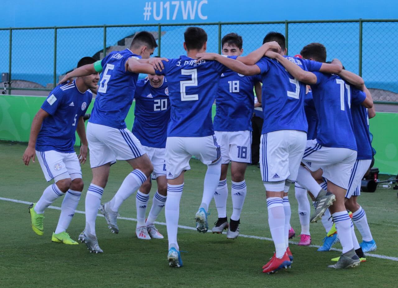 España 5-1 Tayikistán, Camerún 1-3 Argentina, Islas salomón 0-7 Paraguay, México 1-2 Italia.