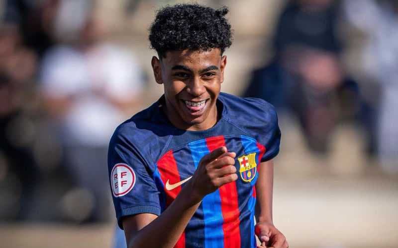 Lamine Yamal, la nueva ‘joya’ de La Masia al que comparan con Messi e Iniesta