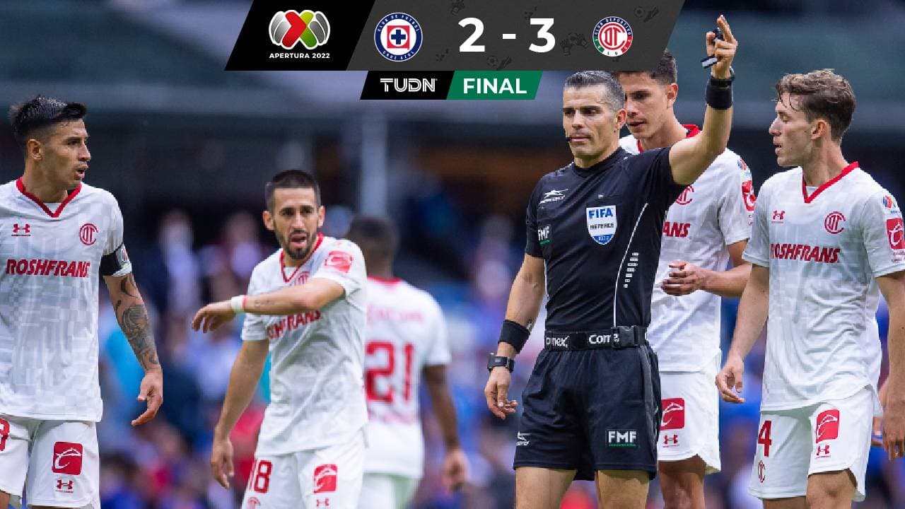 Arbitraje vive final infernal en el Azteca en duelo de locos