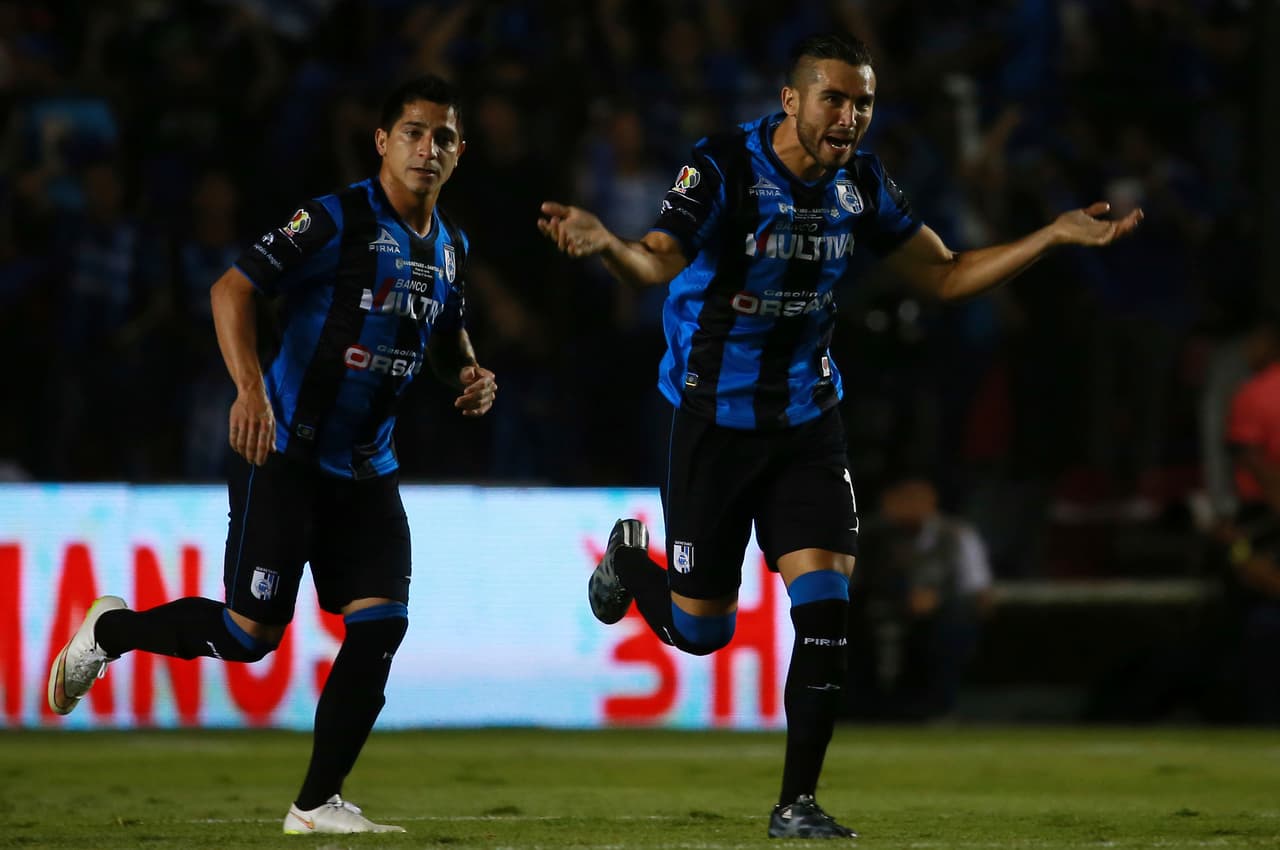 Los emplumados lograron meterse en la pelea por el campeonato con 3 goles en los primeros 45 minutos, aunque al final de poco le sirvieron pues quedaron a 2 de lograr el objetivo.