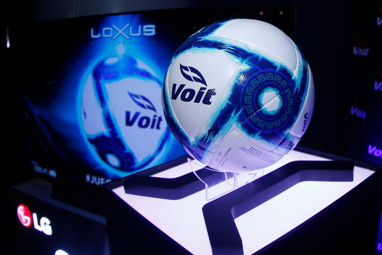 El Apertura 2019 le dio luz a su principal protagonista: así fue la presentación del balón de f´útbol Voit Loxus para el torneo de la Liga MX, evento celebrado en la Torre BBVA.