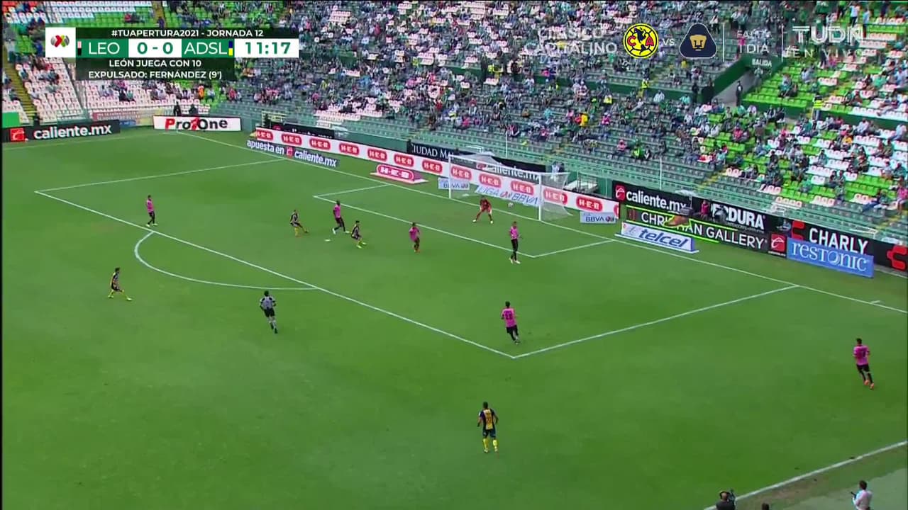 ¡TIRO ATAJADO! disparo por Adam Bareiro.