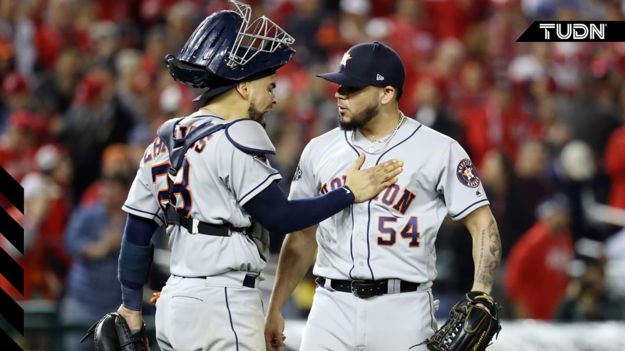 Roberto Osuna logra su primer salvamento en Serie Mundial