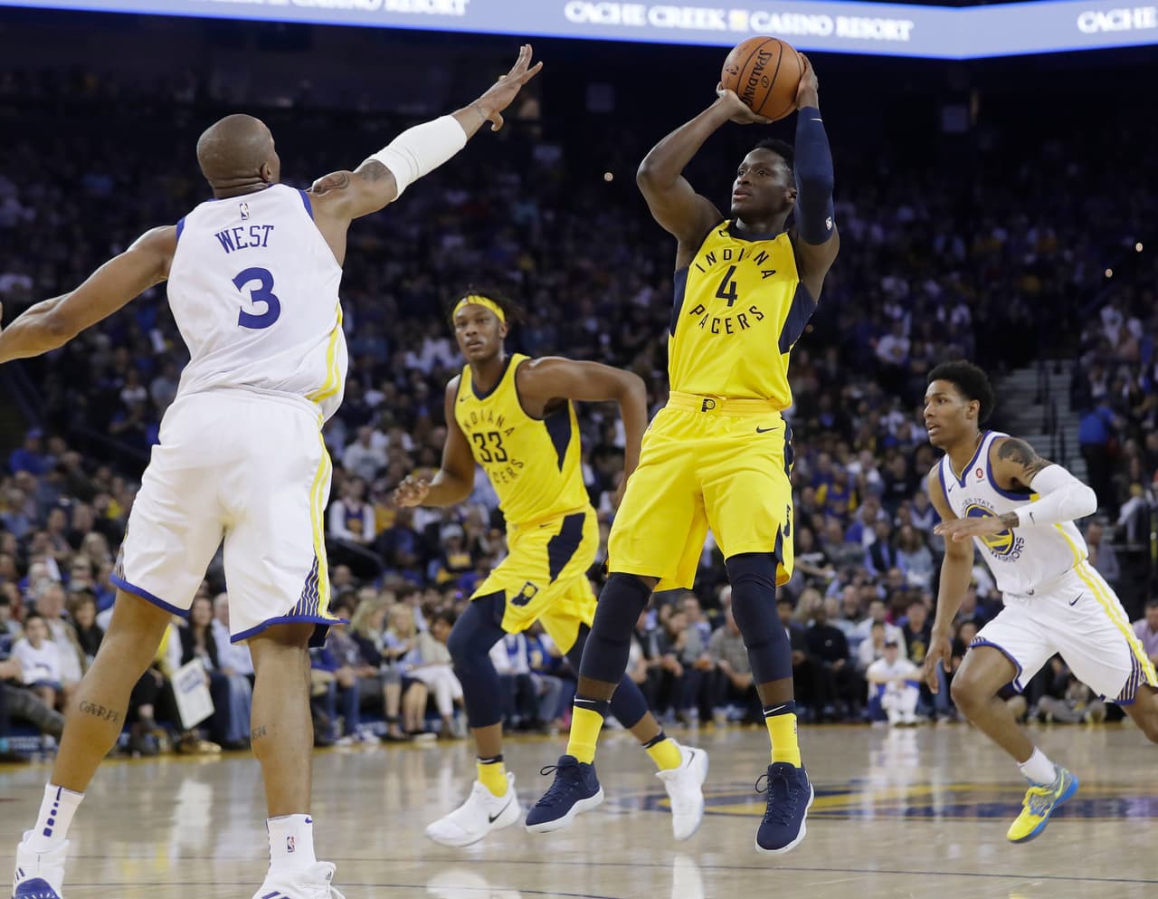 Victor Oladipo: El base de Indiana tiene sabe administrar el balón con sus compañeros y por su estatura también puede ser un escolta con buen disparo y drible. 
<br>