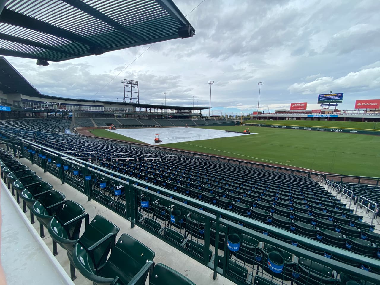 MLB también informa que van a retrasar el inicio de la temporada regular de 2020 al menos por dos semanas: “debido a la emergencia nacional creada por la pandemia de coronavirus”.