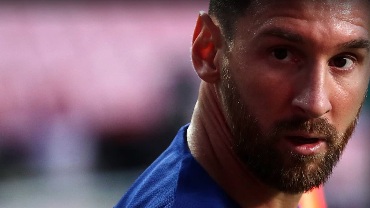 Abogados del Barcelona asesoran a Messi para salir del club