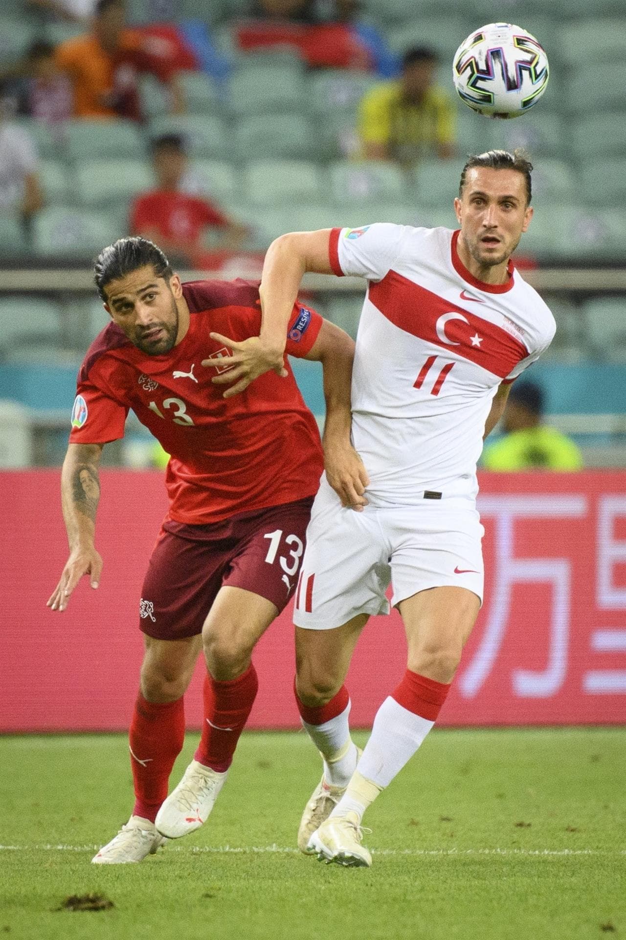 Suiza golea a Turquía 3-2 y, con este resultado, es tercero en el Grupo A en la Euro 2020. Con doblete de Xherdan Shaquiri y gol de Haris Seferovic, los suizos consiguen la victoria y esperan combinaciones para su clasificación a la siguiente ronda.