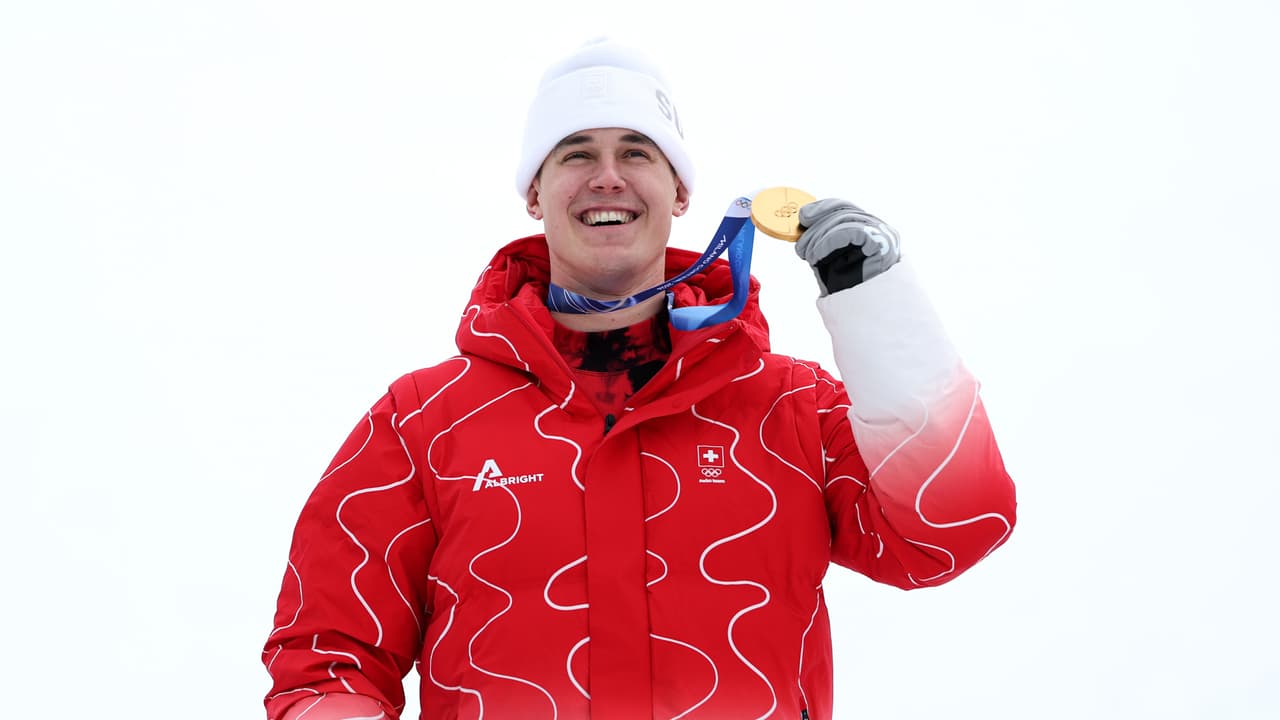 Franjo von Allmen, el rey del esquí alpino: consigue su tercer oro en Milano Cortina 2026