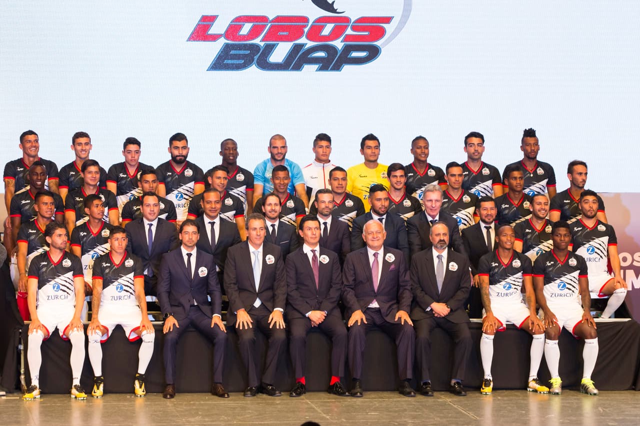 18. Lobos BUAP: 21.8 millones de dólares. 
<br>
<br>Y el plantel más barato de la Liga es el recién ascendido, Lobos, la gran mayoría de sus jugadores llegaron a préstamo y el más caro es el peruano Luis Advíncula, tasado en poco menos de 1.4 millones de dólares.