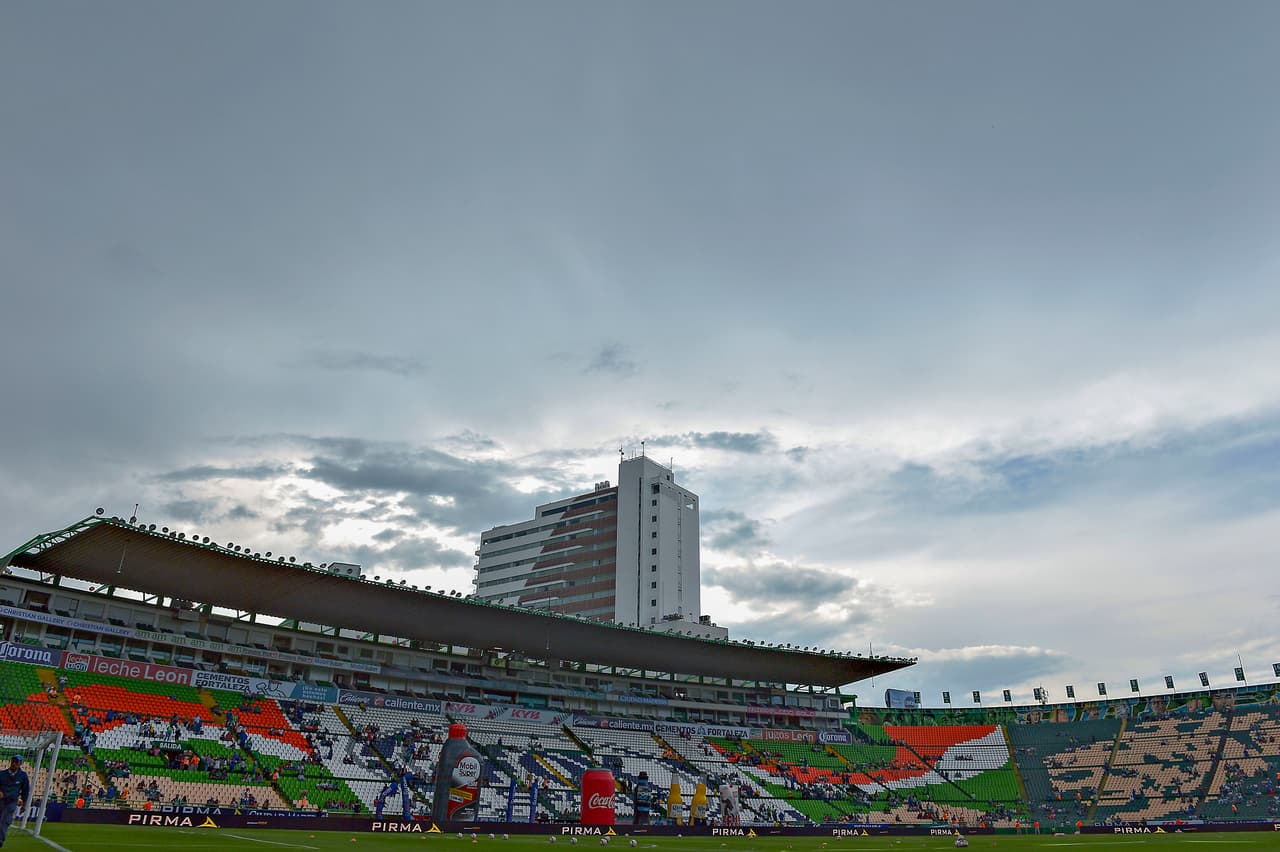Estadio Nou Camp: 20,582 espectadores.