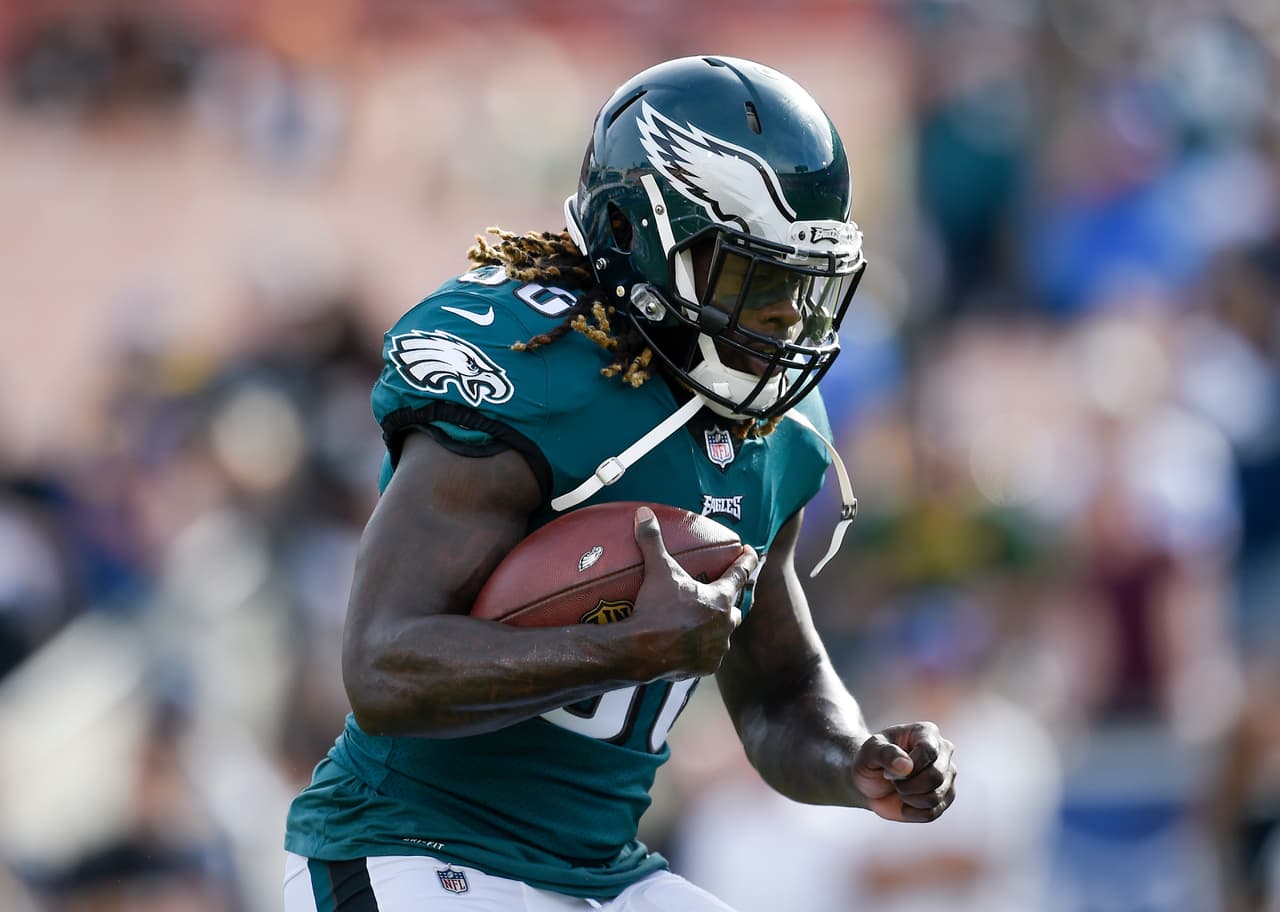 Jay Ajayi podría convertirse en caballo de batalla para los Eagles en los playoffs