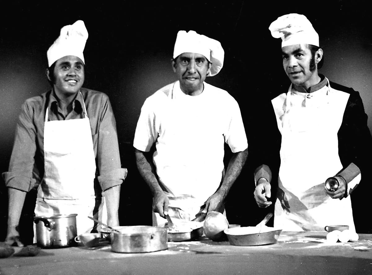 Alcanzó la fama con sus populares programas cómicos como ‘Variedades de medio día’, ‘Operación Ja- Ja’, ‘Ensalada de locos’, ‘El show del Loco Valdés’ y 'La hora del Loco’.