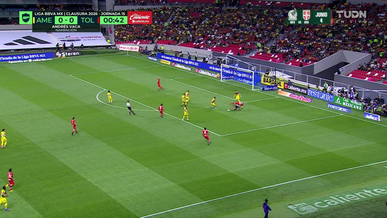 ¡TIRO ATAJADO! disparo por Paulinho.